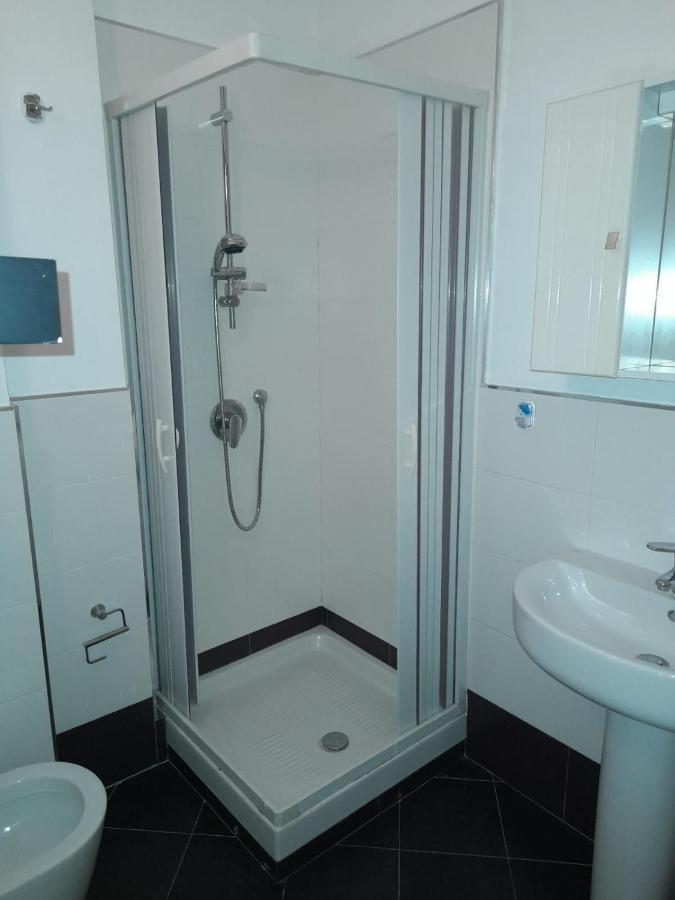 Tranquiloh Apartment Home Terni Buitenkant foto